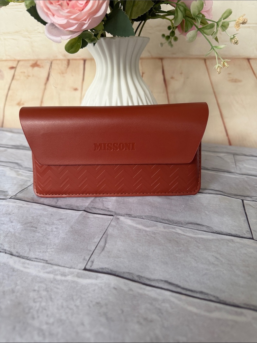 MISSONI brown leather eye wear glasses case